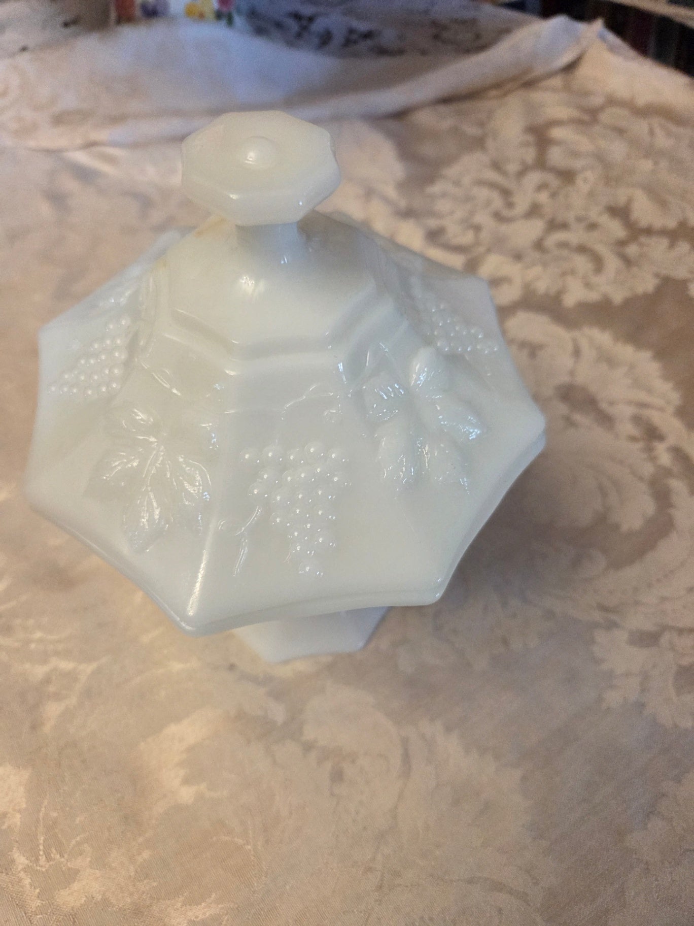Anchor Hocking candy dish