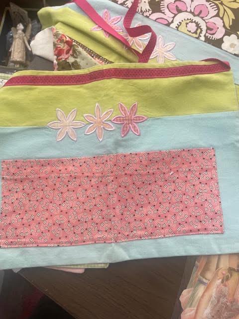 Fabric Apron with Pockets 