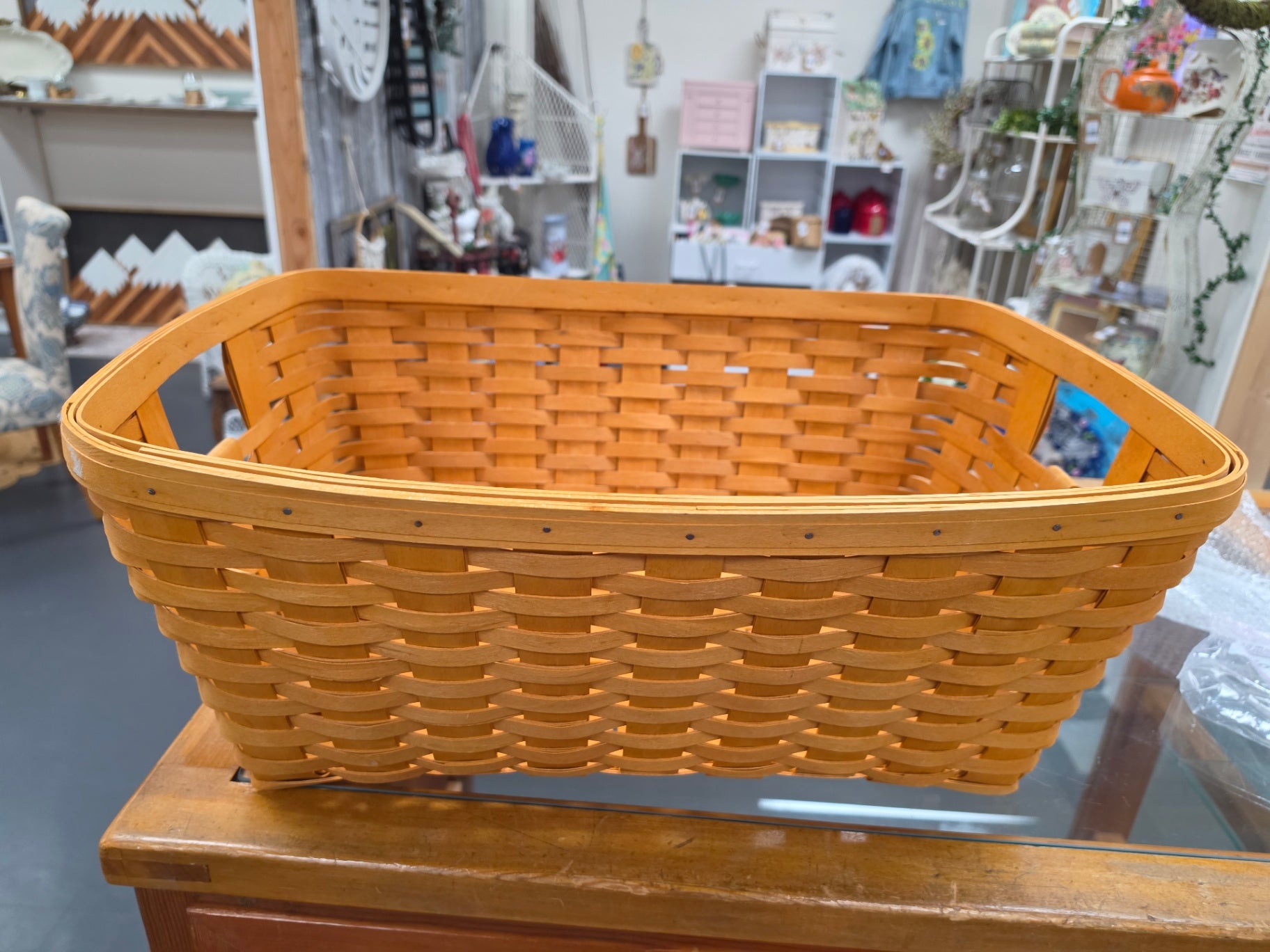 Longaberger laundry basket - irregular