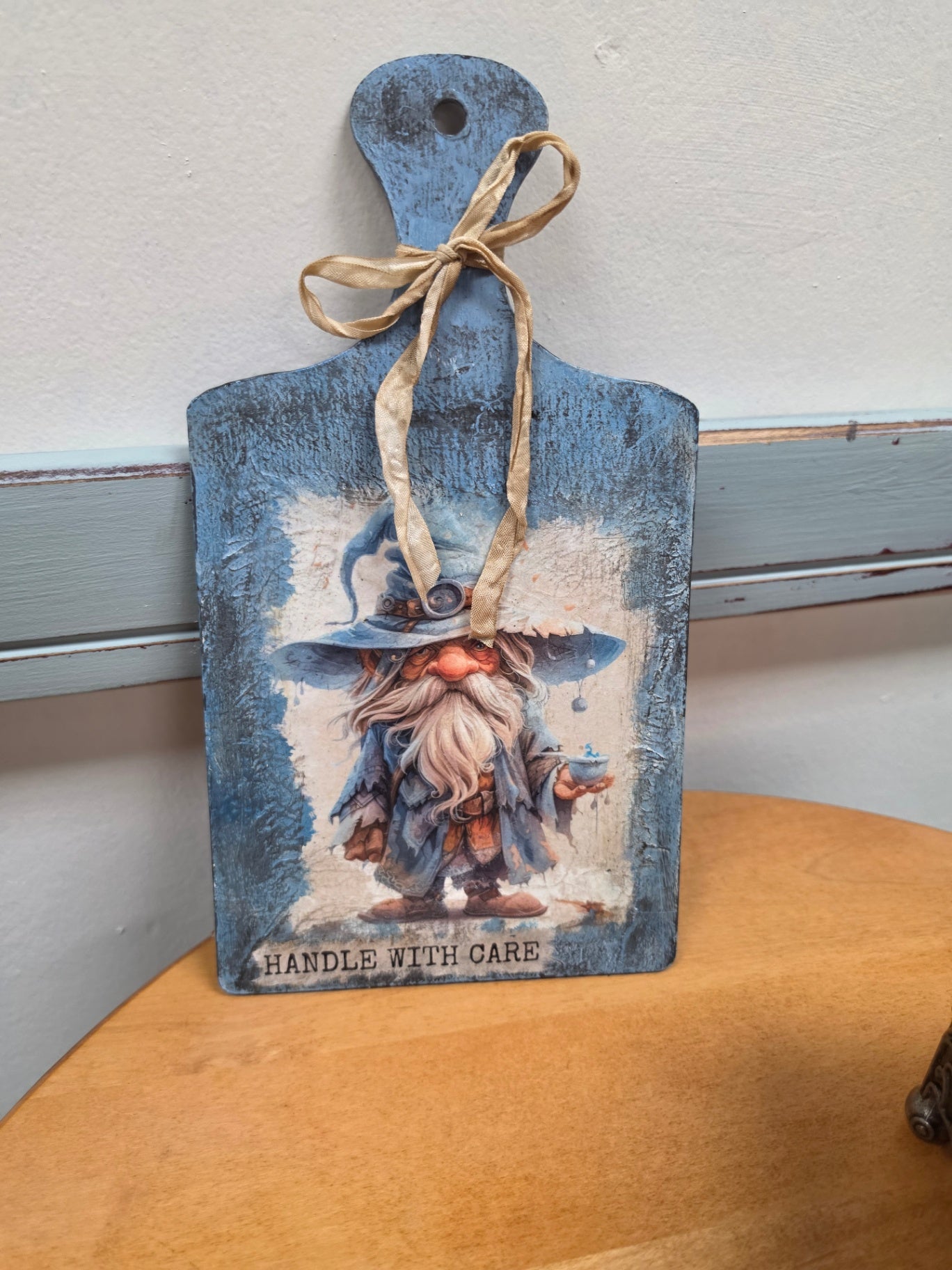 Wizard mini cutting board 