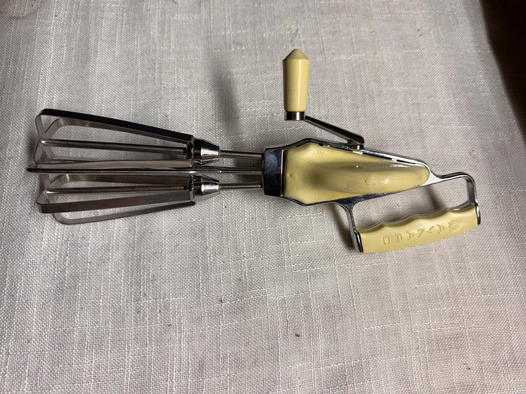 Vintage Maynard Hand-Crank Egg Beater | Mid-Century Butter Yellow Hand Mixer
