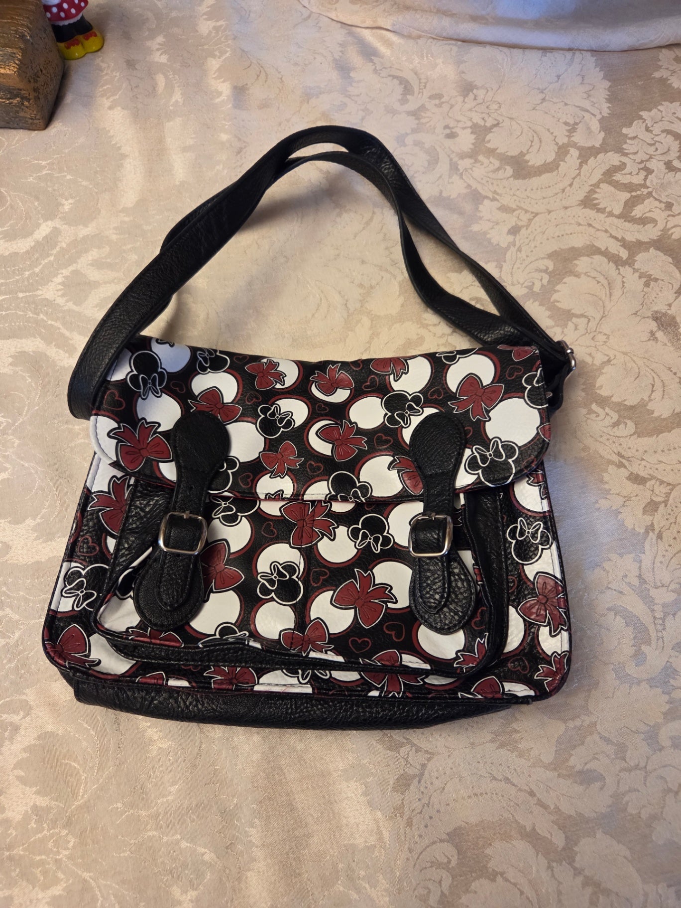 DISNEY PARKS MINNIE PURSE