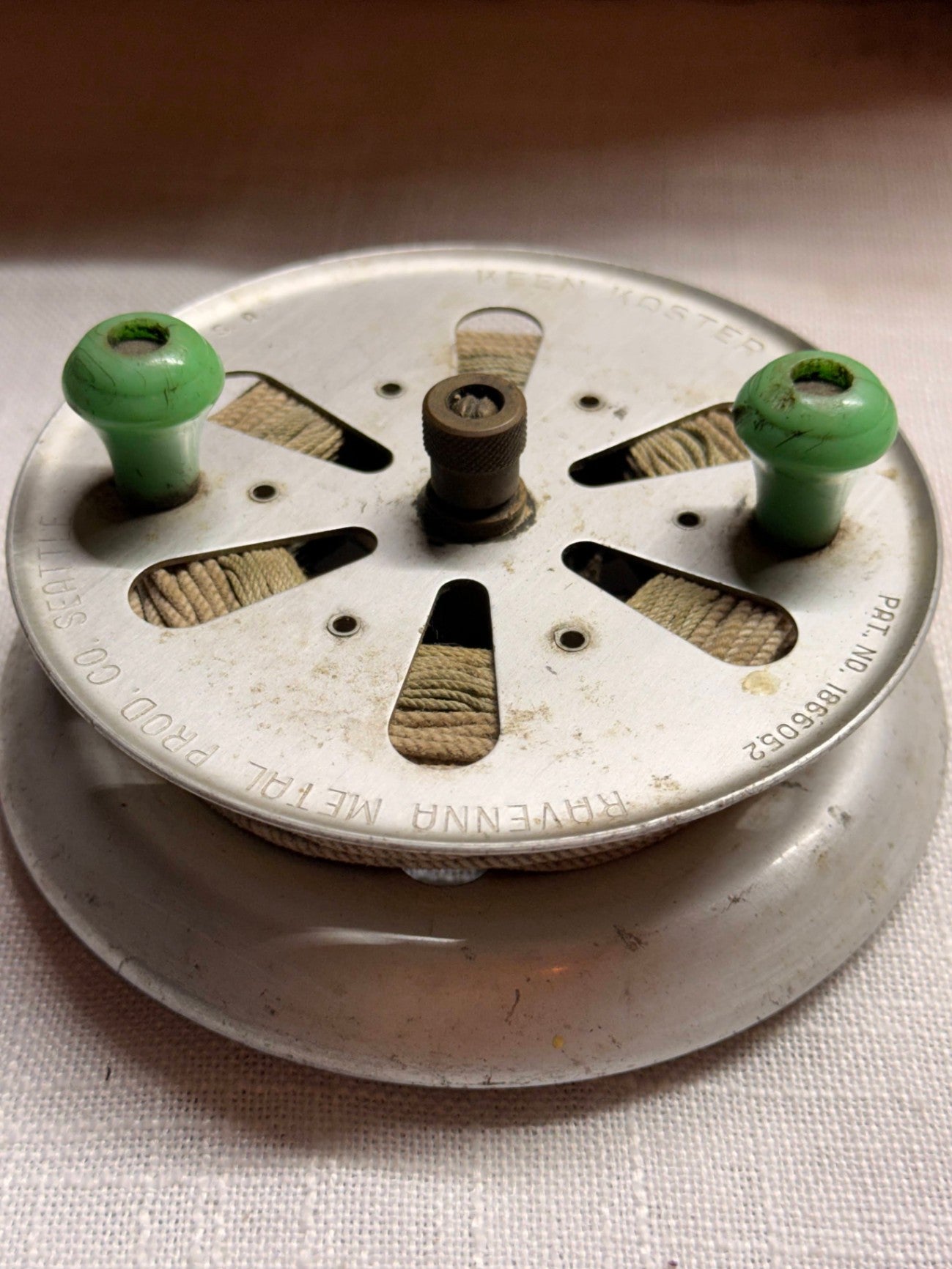 Vintage Keen Kaster Fly Fishing Reel | Ravenna Metal Products Seattle WA | Green Handles