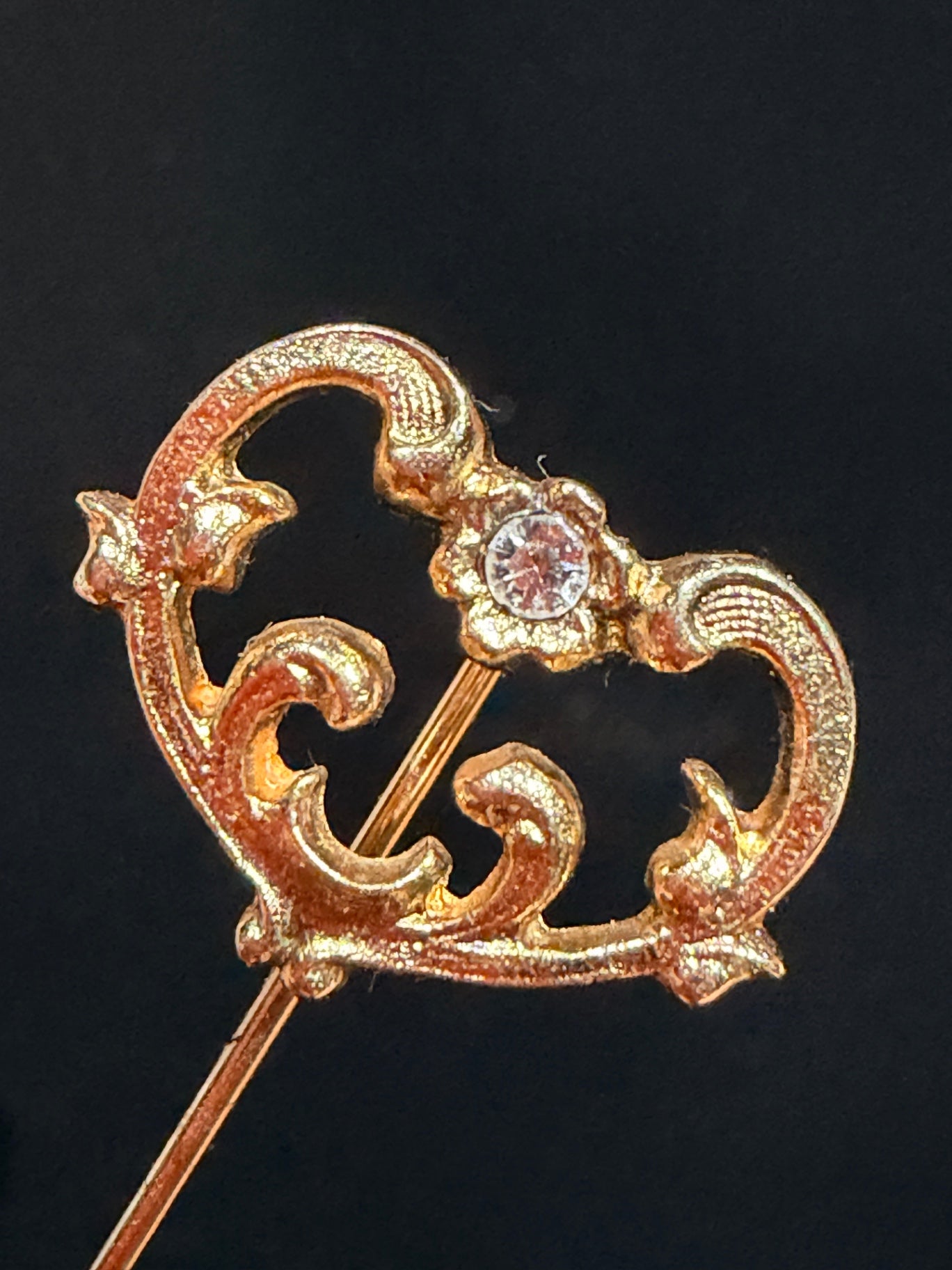 Heart with rhinestone Stick Pin
