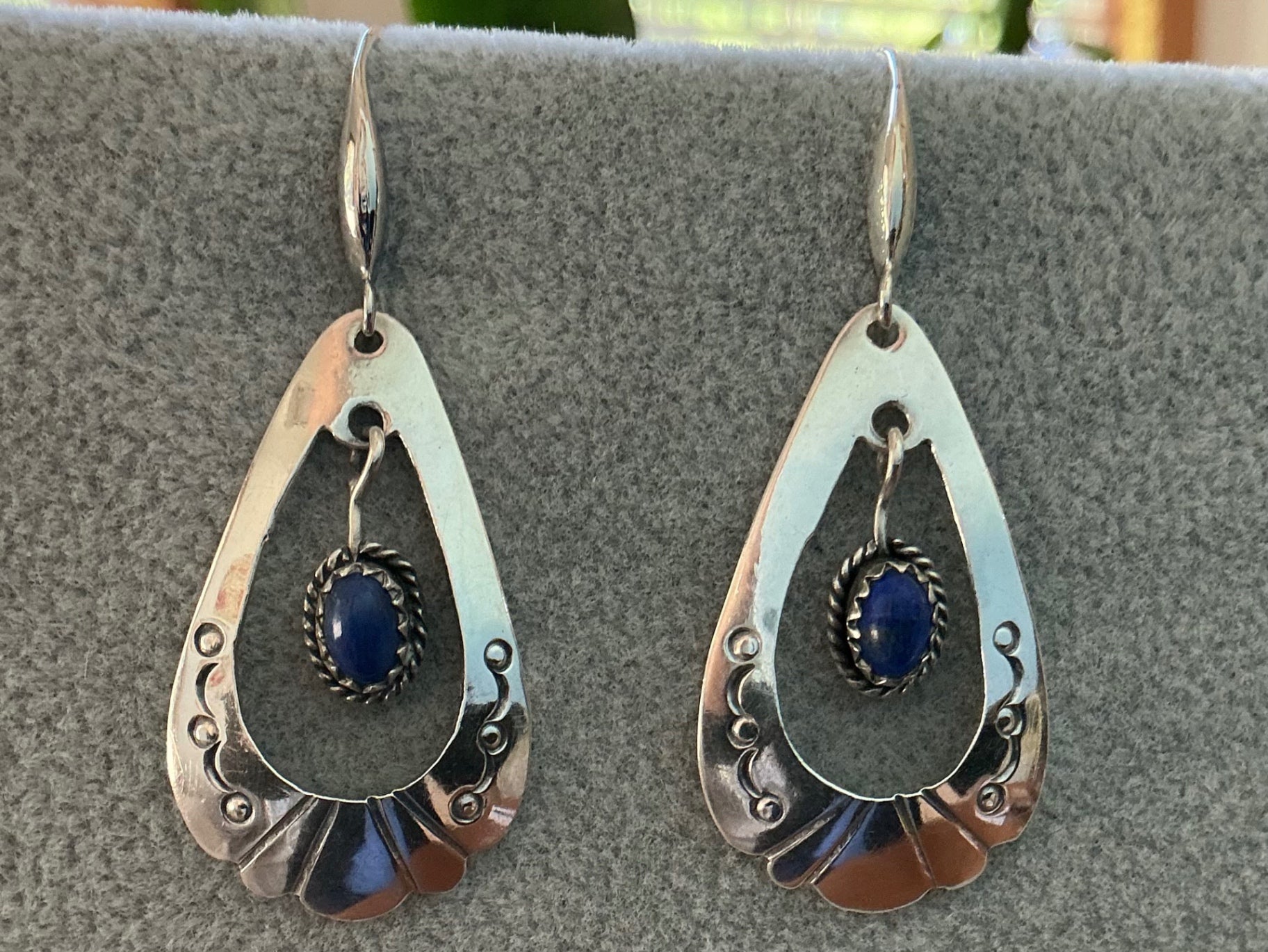 Handmade Navajo S/S DROP Earrings