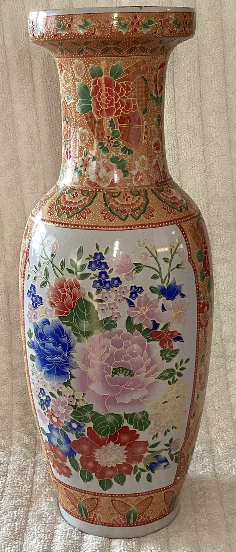 18”Asian Design large vase