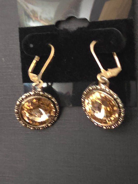 9E brown crystal rivoli 