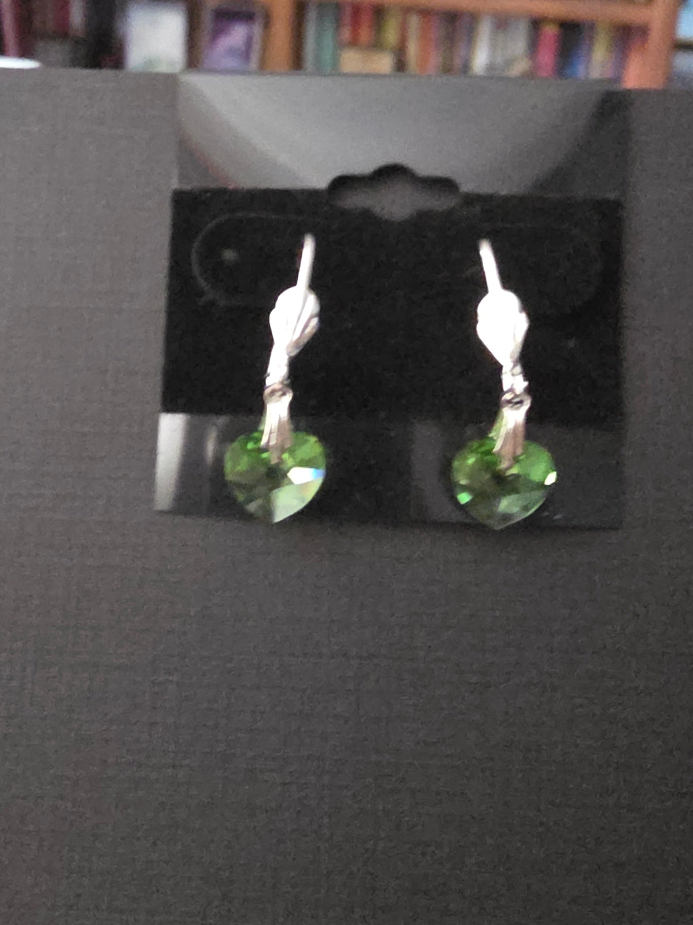 6E green crystal hearts