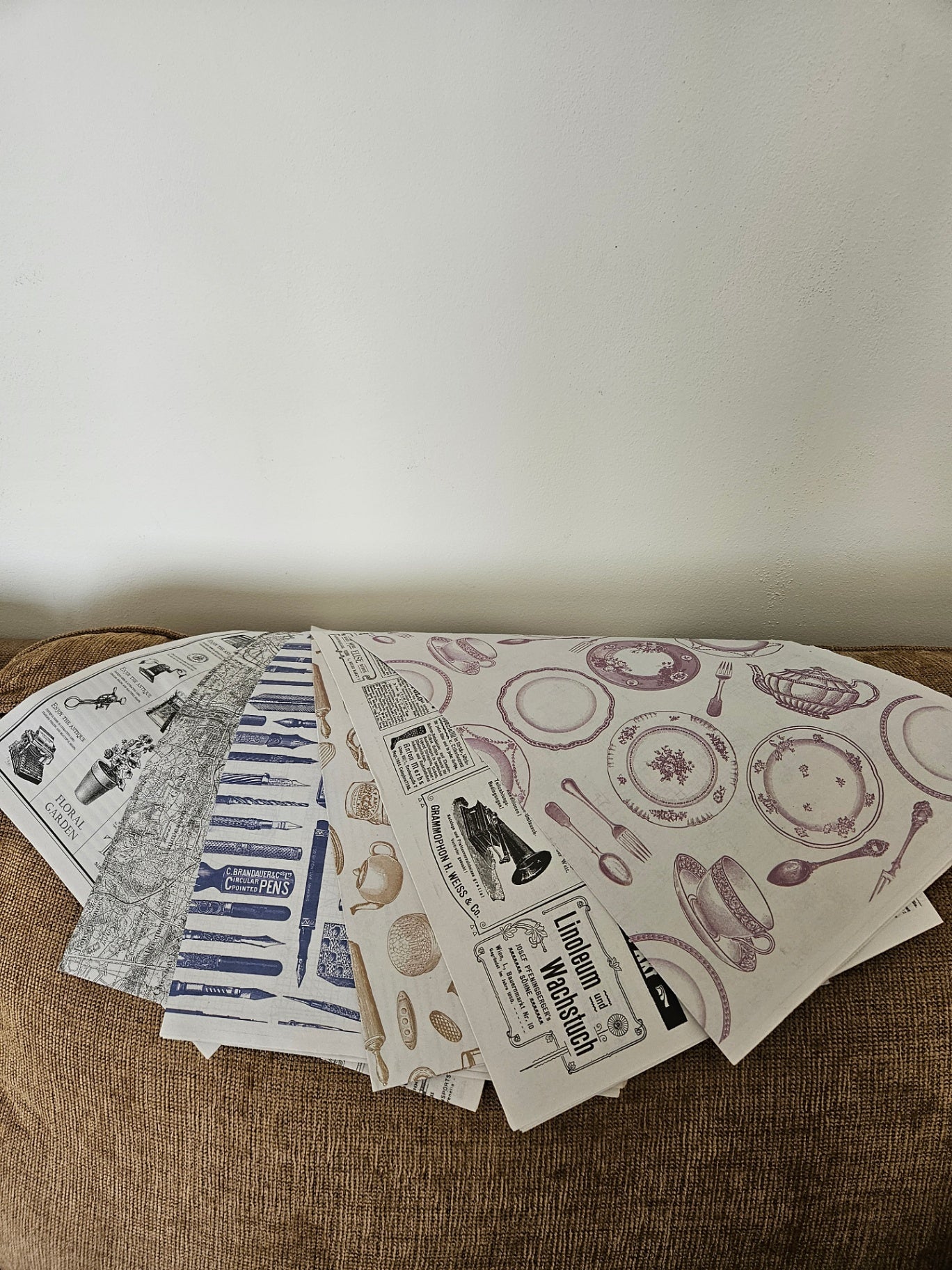 Wrapping paper/roll one each of 6 different patterns