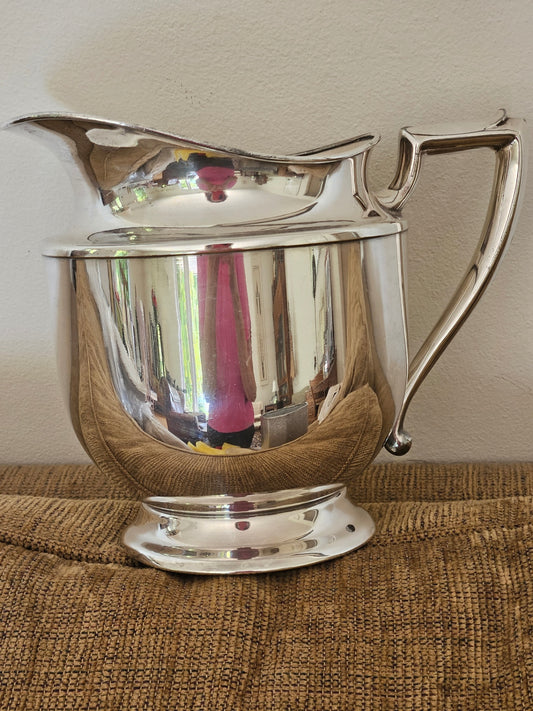 Vintage silverplate water pitcher qt size