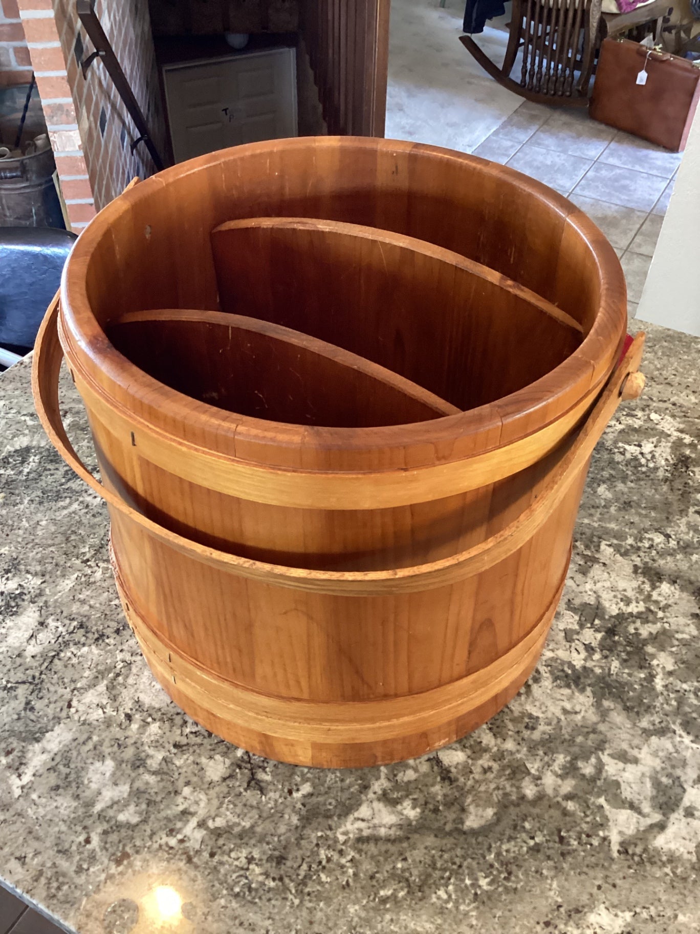Vtg basketville wooden bucket