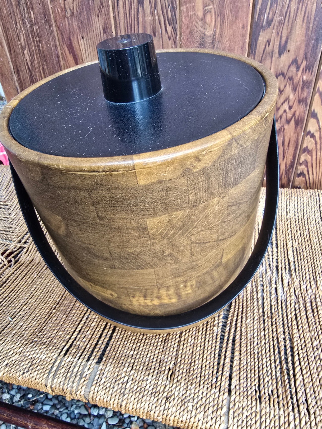 Mcm ice bucket