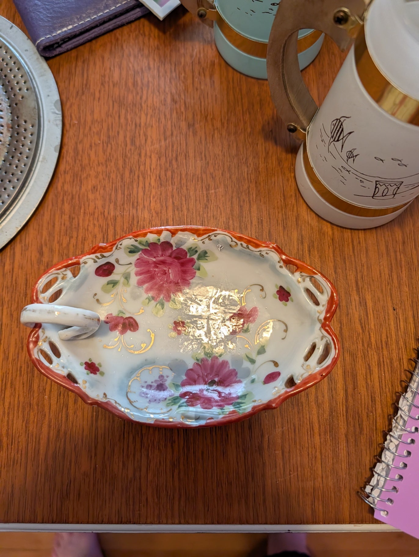 Vintage Ceramic Soap Dish