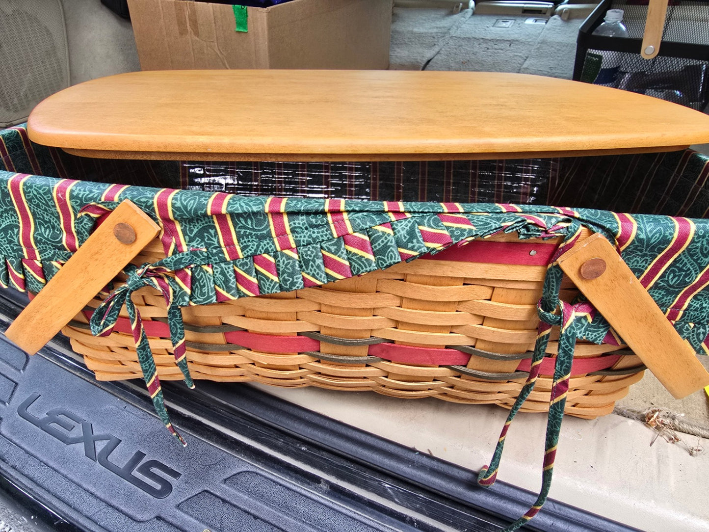 Longaberger basket with lid