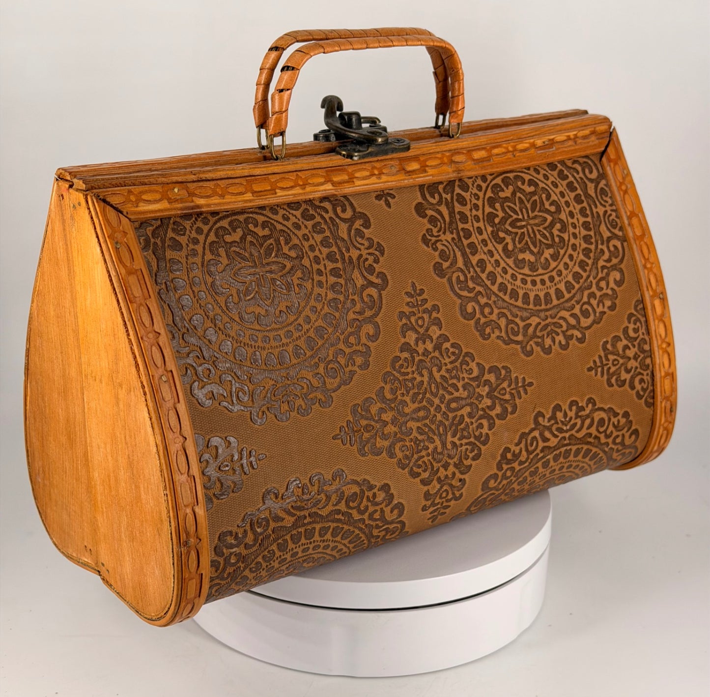 Vintage c. 1960s Wooden Box Purse