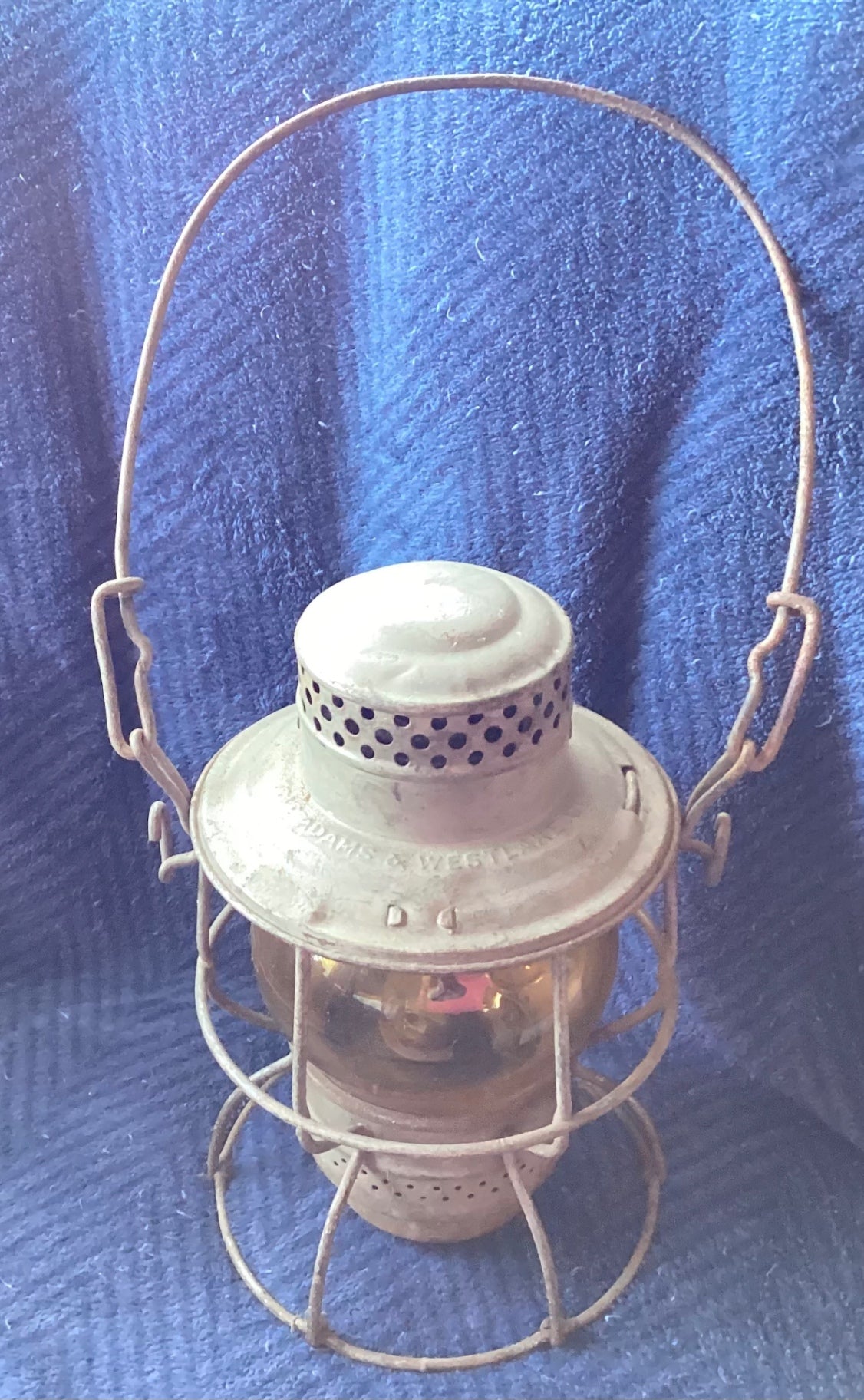 VINTAGE ADLAKE KERO KEROSENE RAILROAD HAND LANTERN