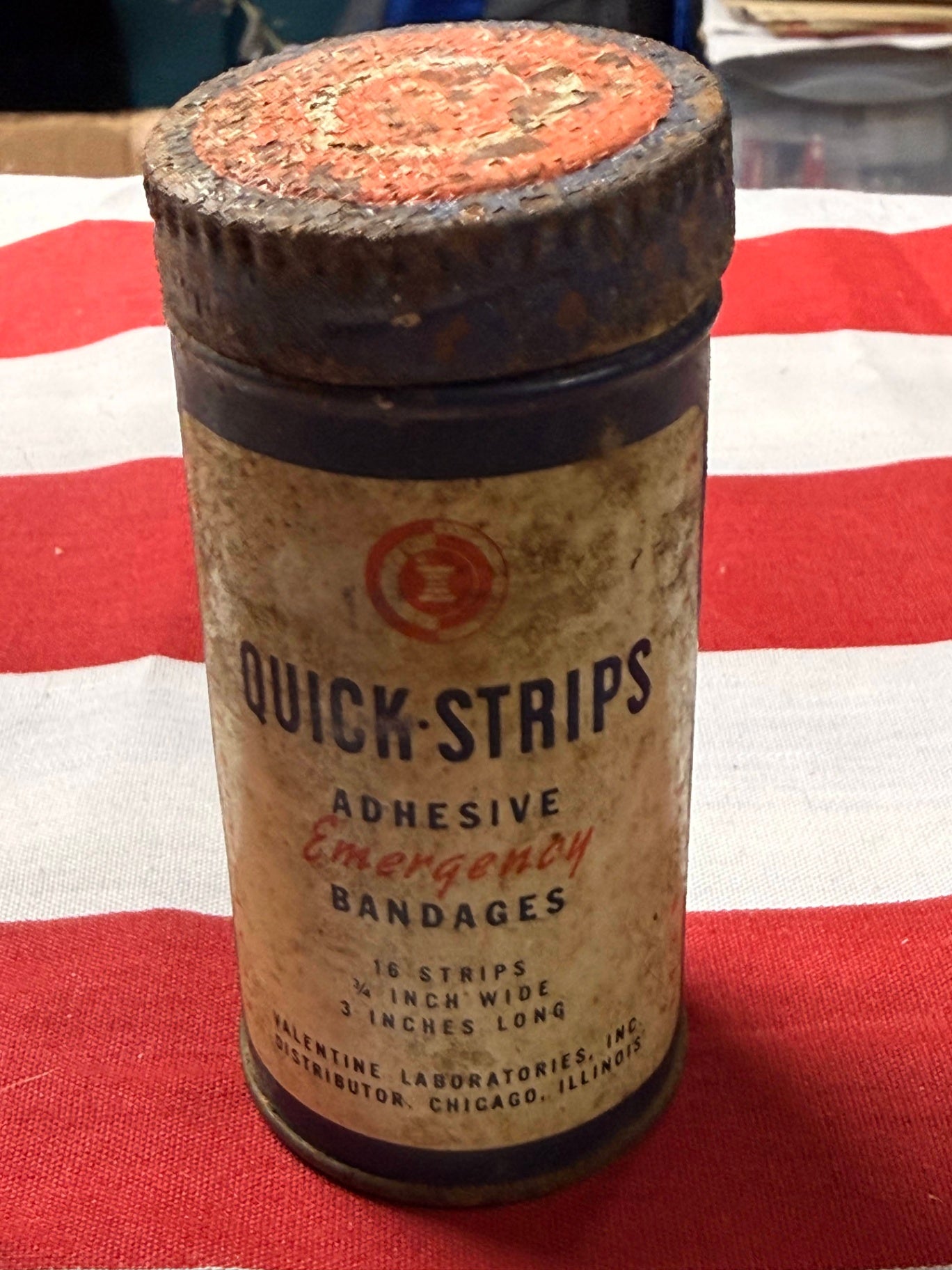 Vintage Quick-Strips Adhesive Emergency Bandages Tin | Valentine Laboratories Chicago