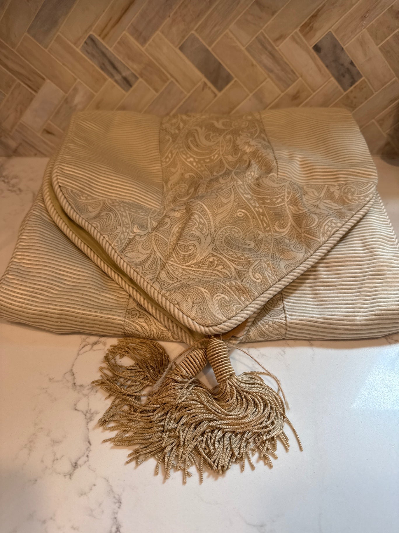 Neutral Table Runner