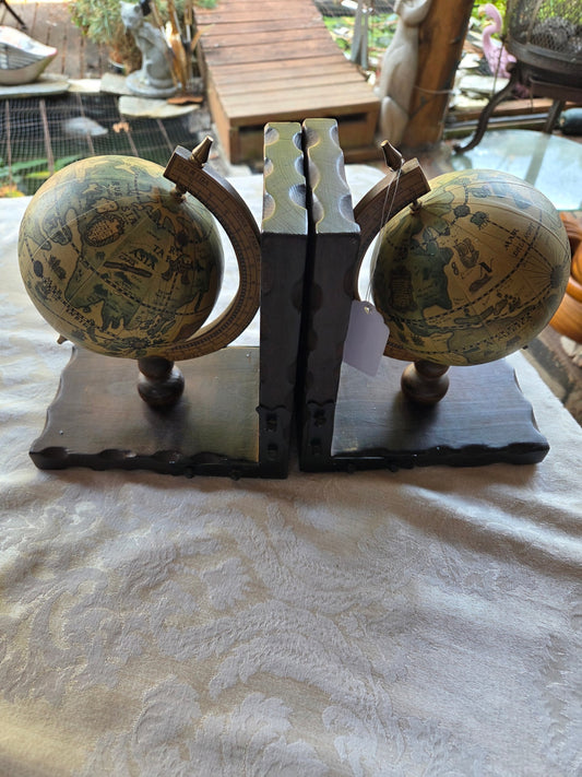 MCM globe bookends