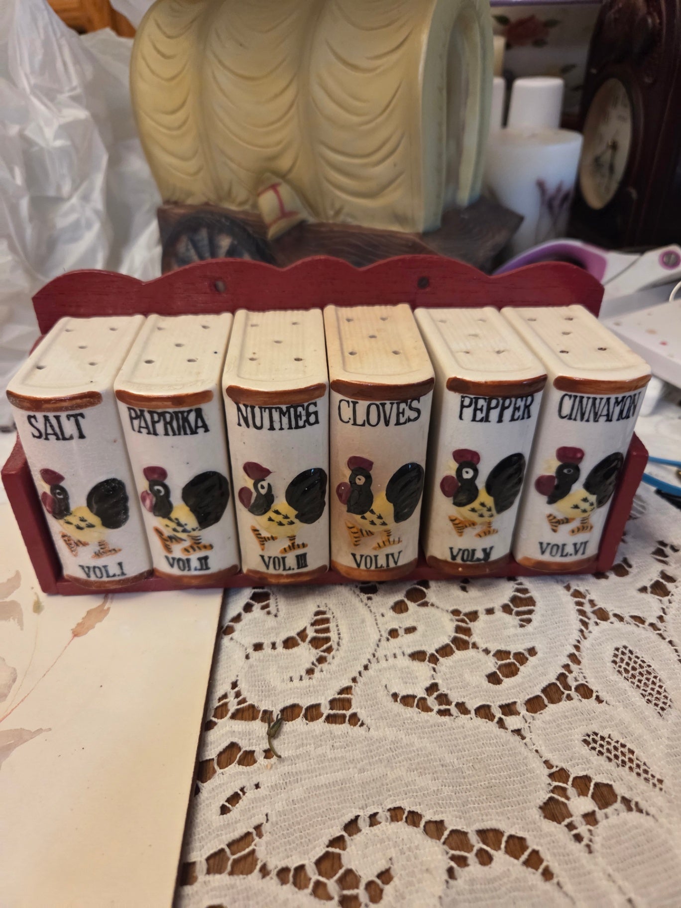50's spice shakers