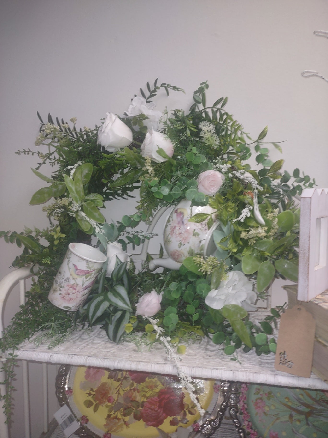 Wreath,tea pot tea set