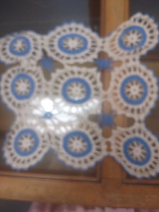 Doily blue