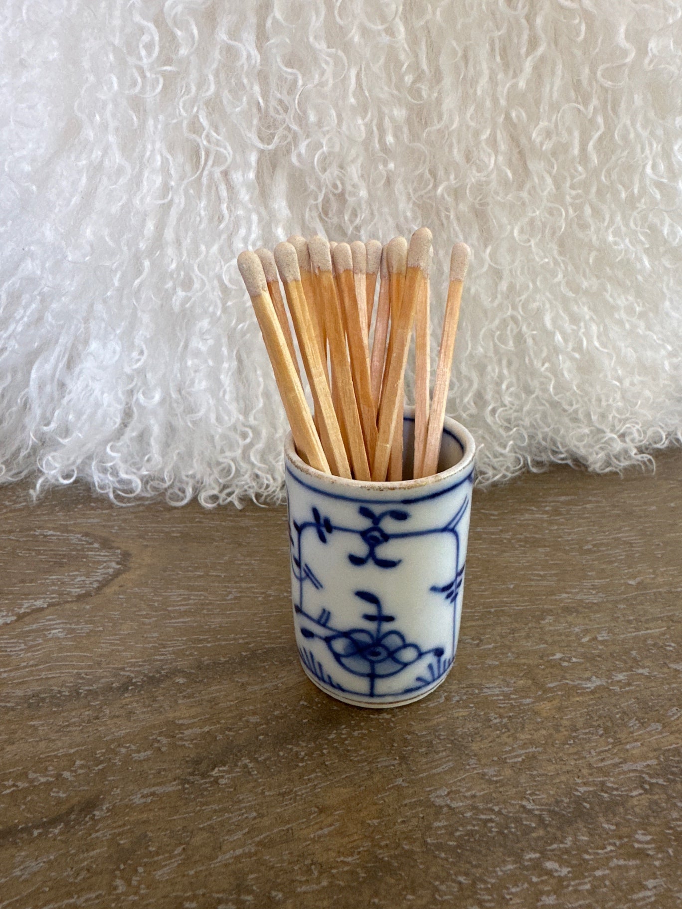 Vintage Meissen-Style Pyrogene / Match Holder & Striker