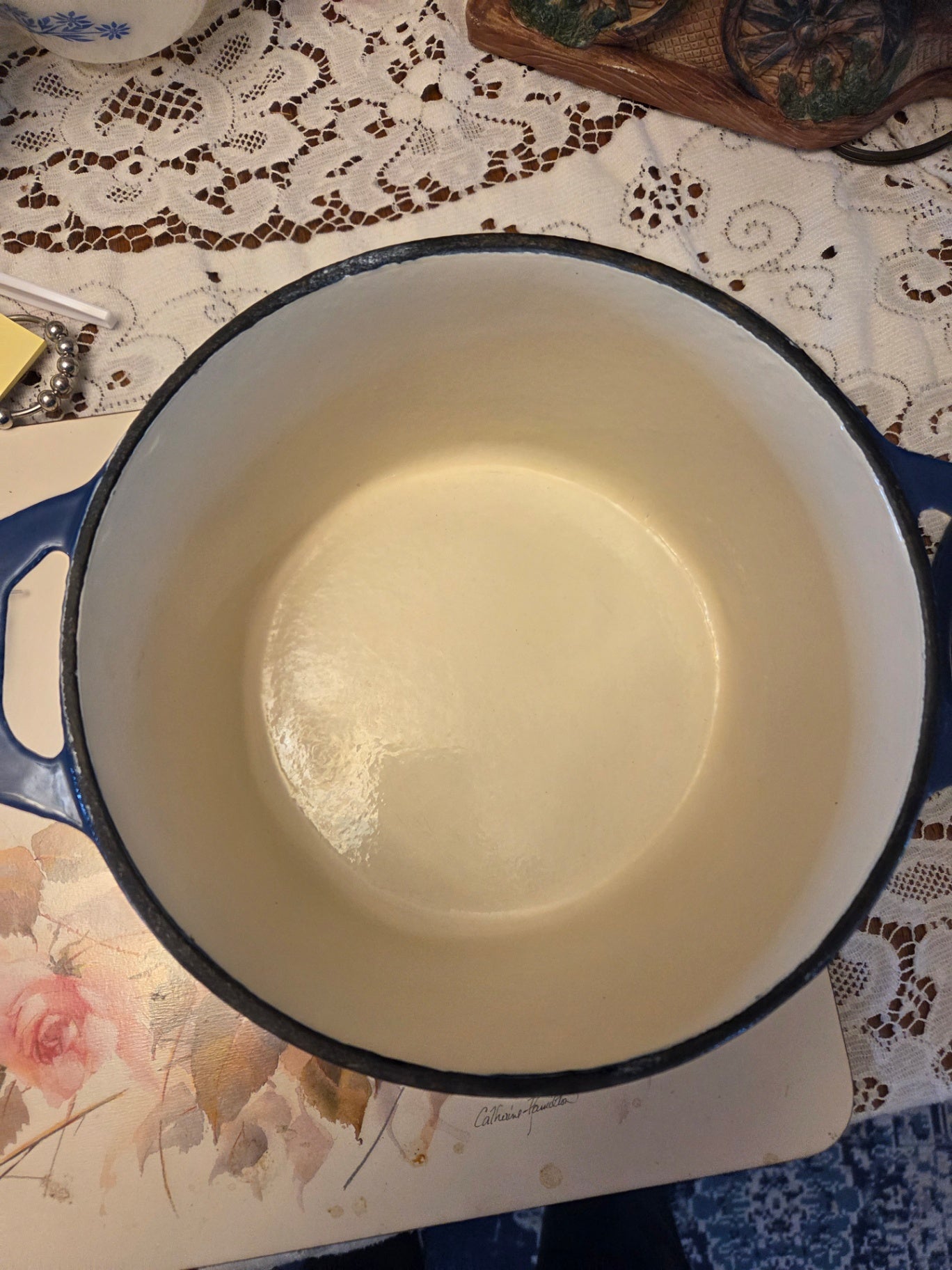 BELLA CAST IRON POT