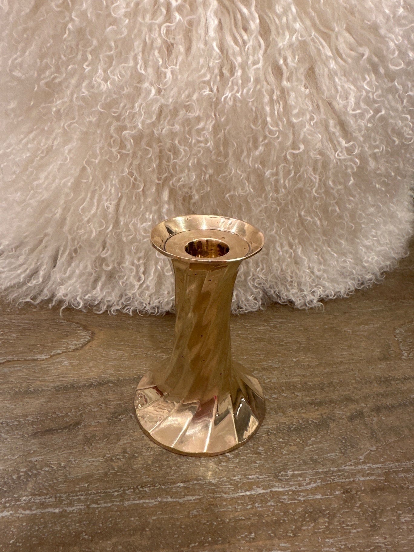 Brass swirl candle stick