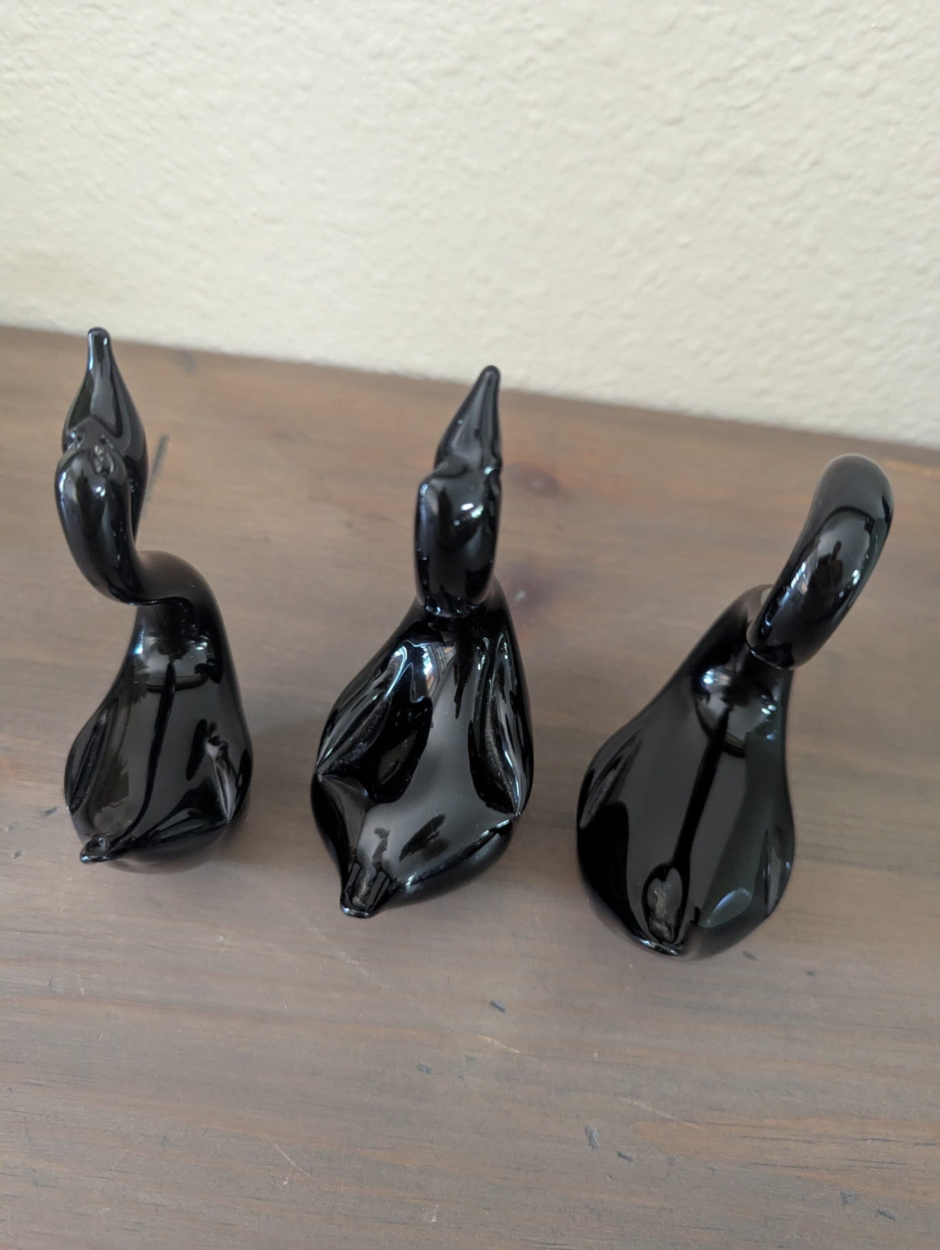 Vtg. Murano Family of Black Swans