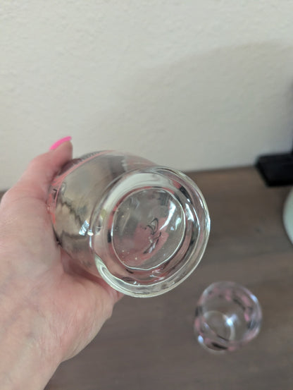Vtg. Shaker and 3 Glass Cups