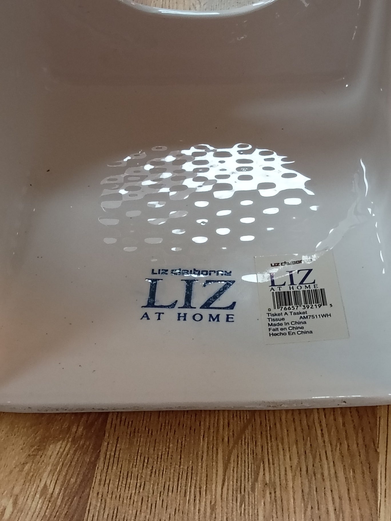 Liz Claiborne "Liz at Home" White Ceramic Tissue Box Cover | Tisket A Tasket Basketweave Pattern