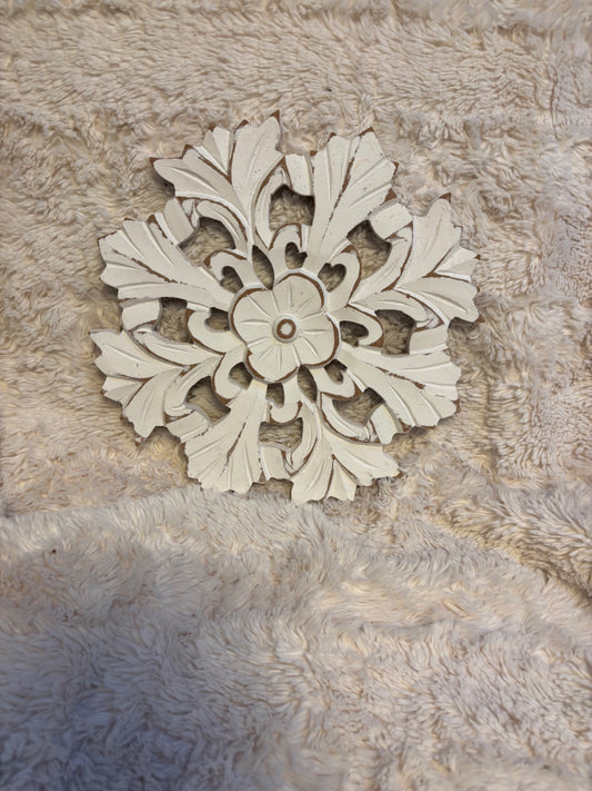 Trivet