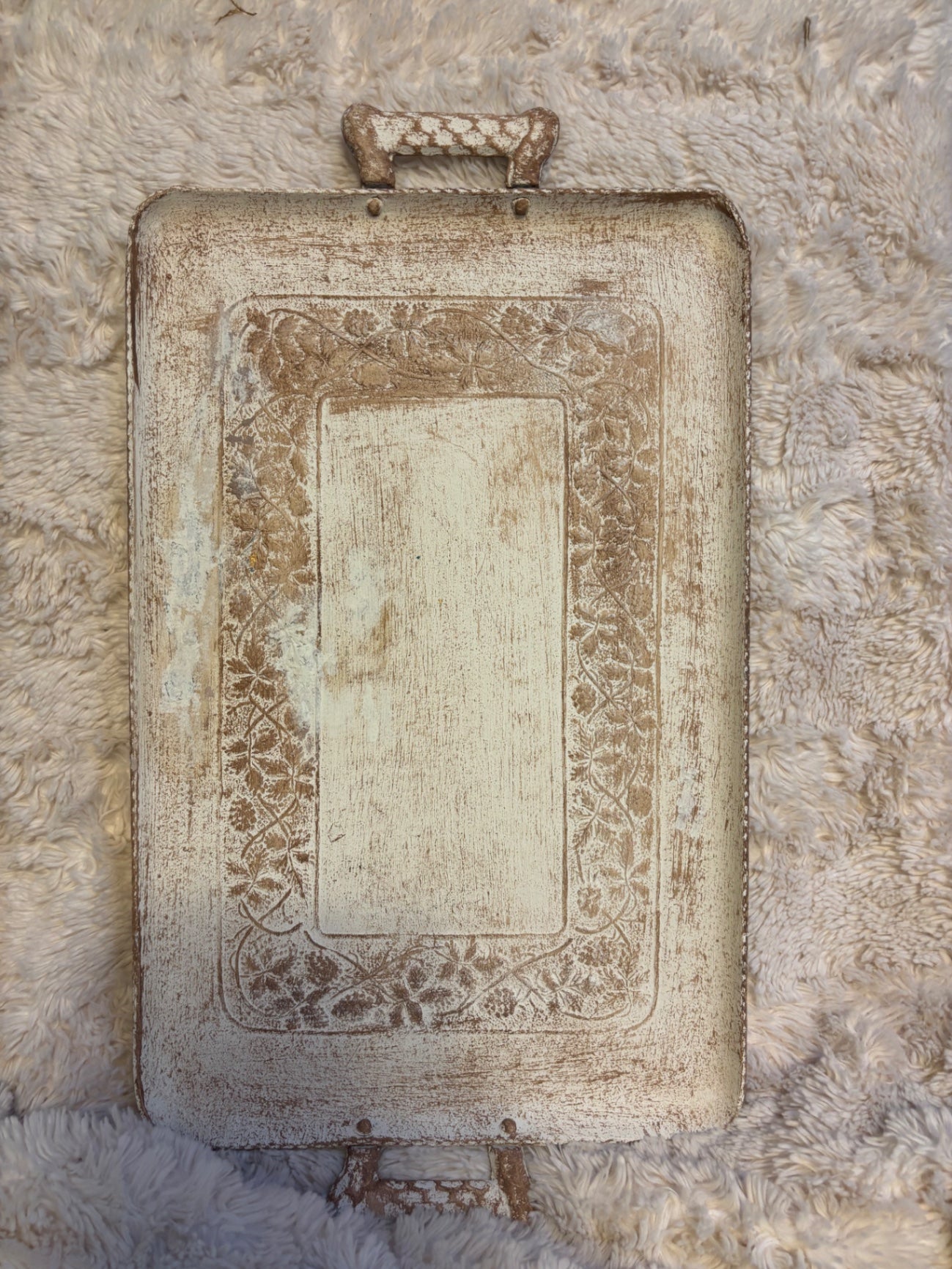 Serving tray