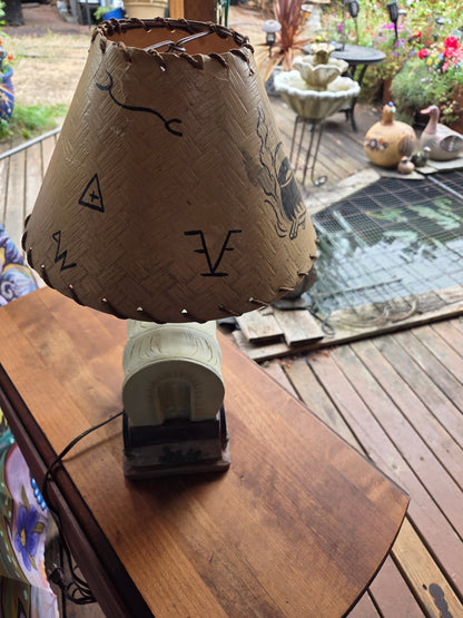 CollectiblesCinestoga vintage lamp