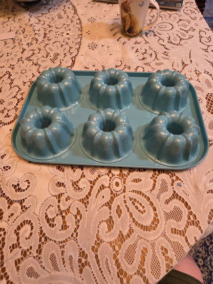 Pa mpered chef bundt pan