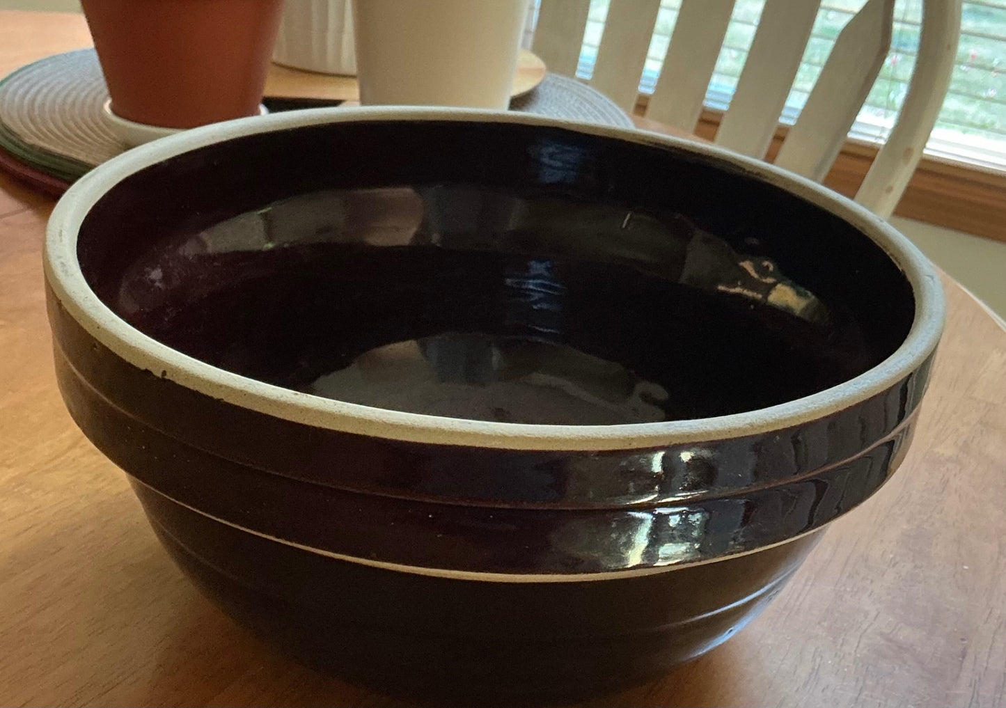 VTG. USA STONEWARE BEEHIVE BOWL