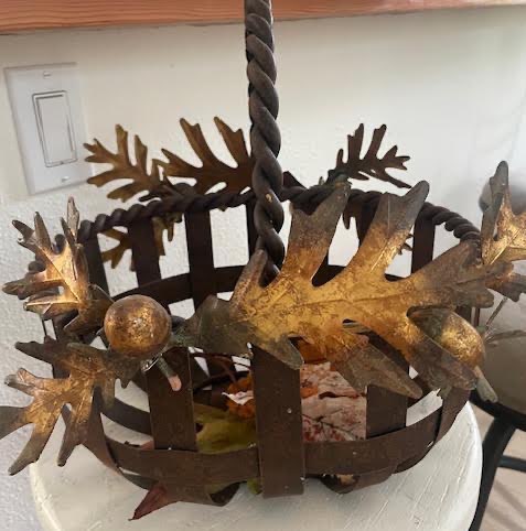 Metal Acorn Basket