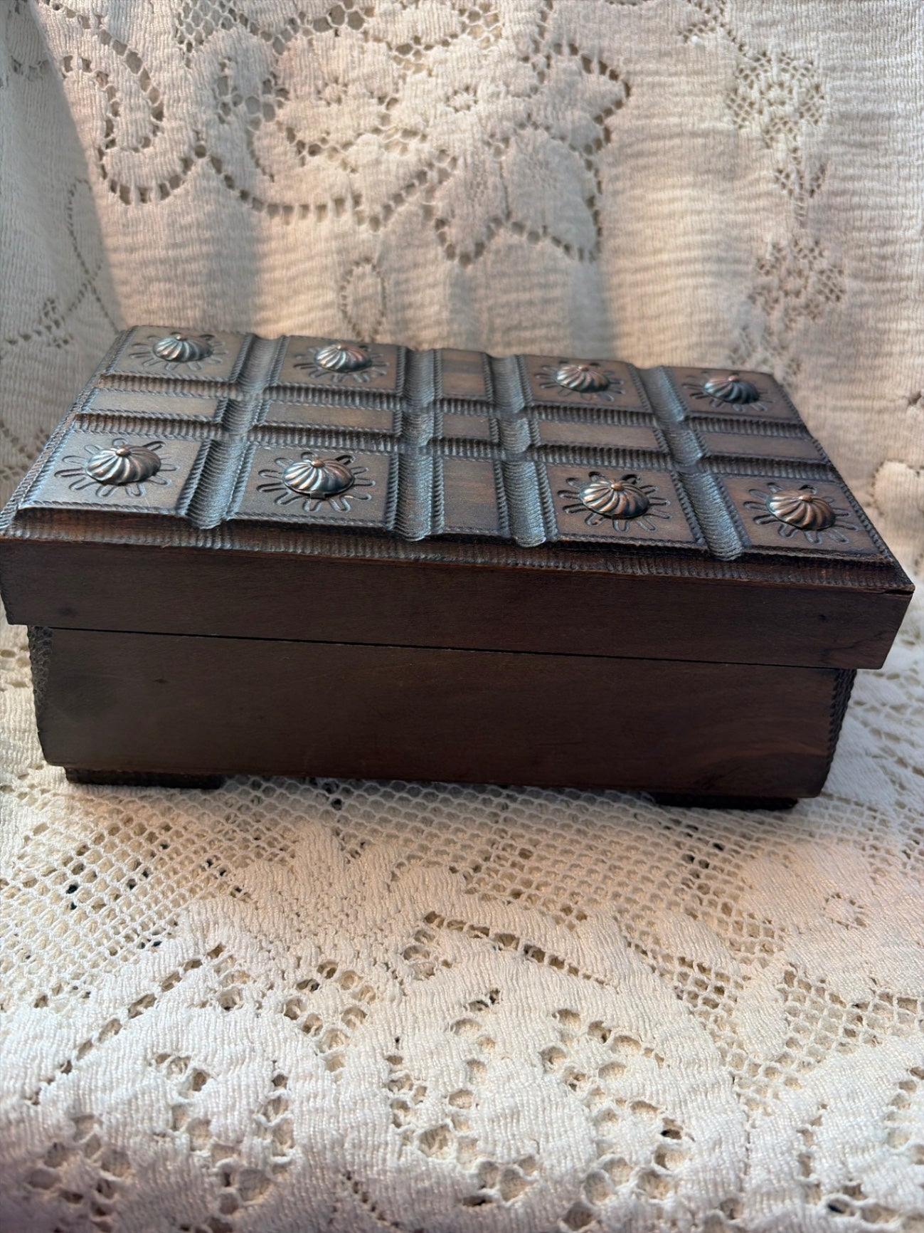 8” x 4” Polish 1960-1970 hand carved box