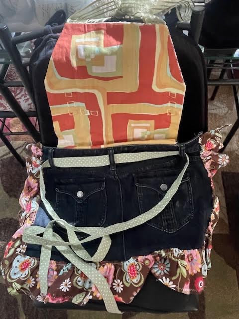 Smock Apron Jean Pockets 