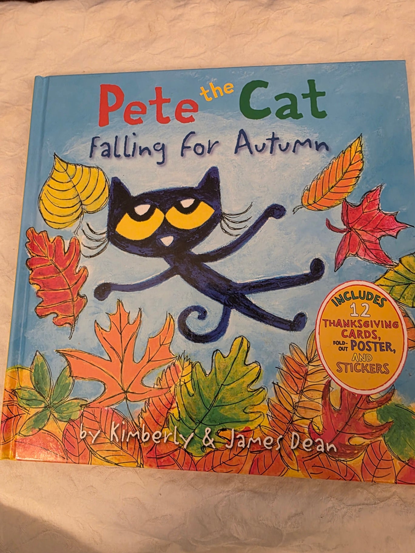 PETE, THE CAT.  FALLING FOR AUTUMN.