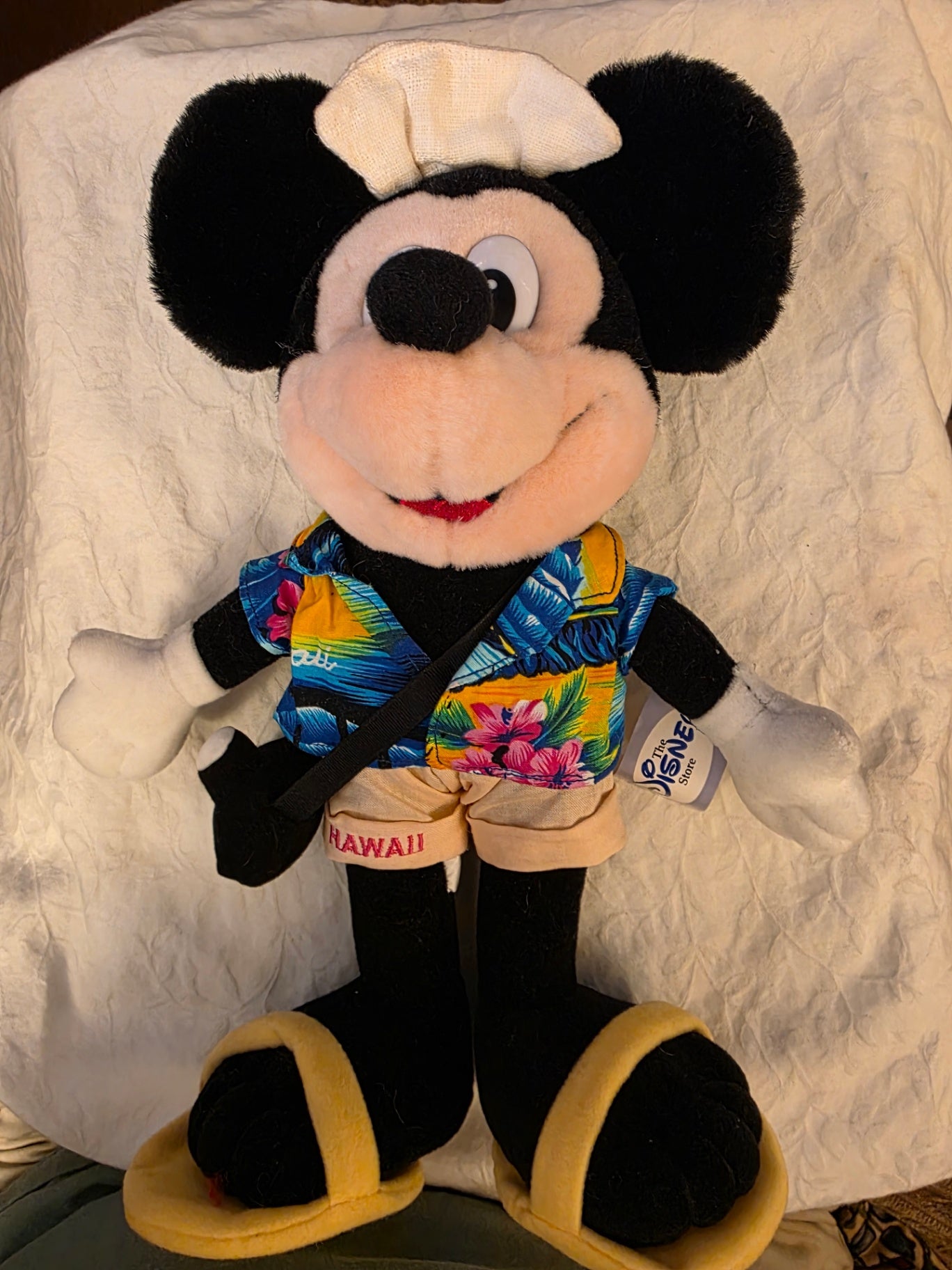 MICKEY MOUSE, HAWAII. Bean bag plush