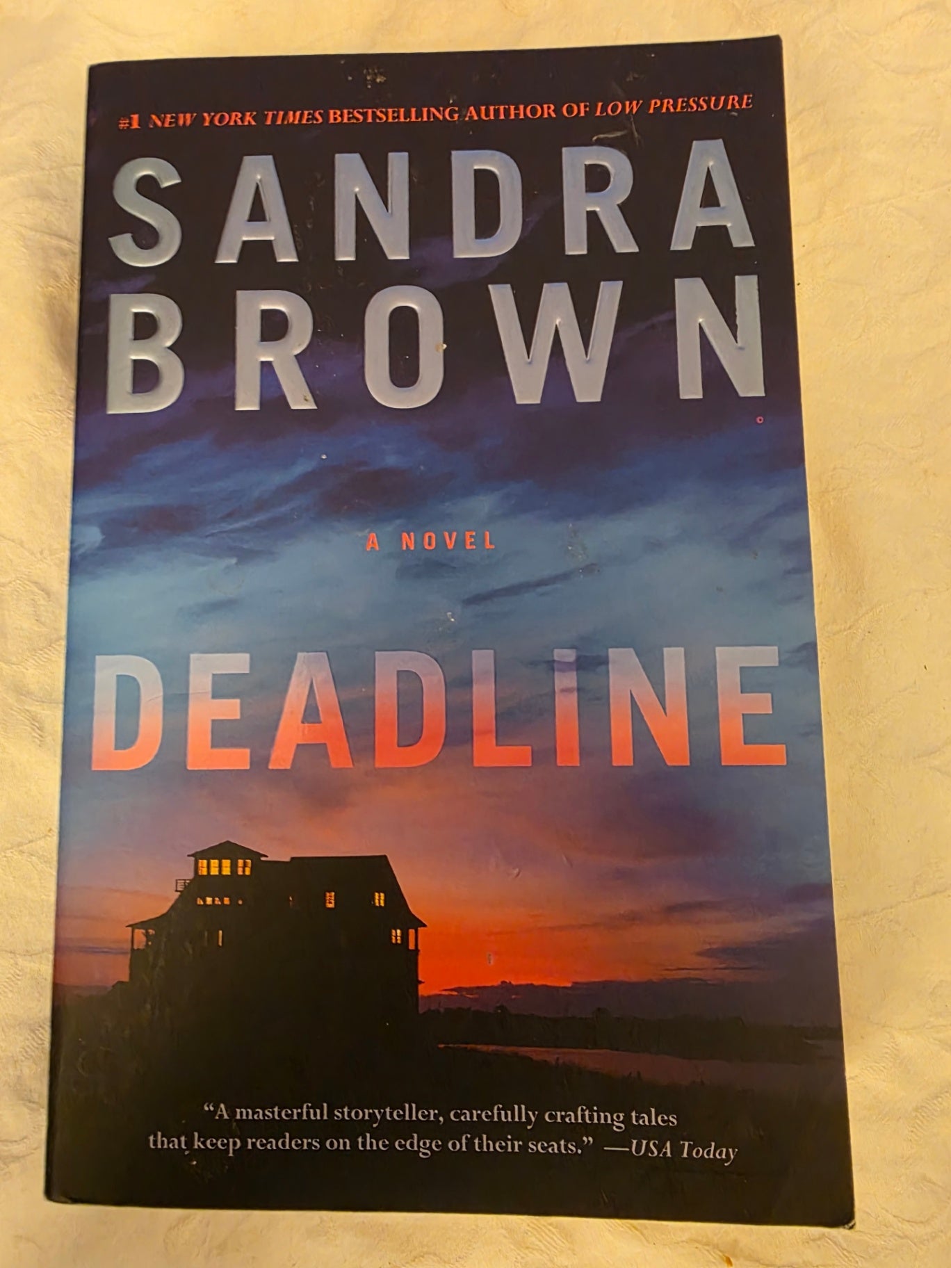 DEADLINE,  By Sandra Brown.