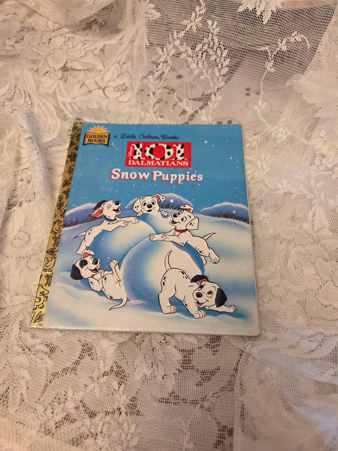 Snow puppies