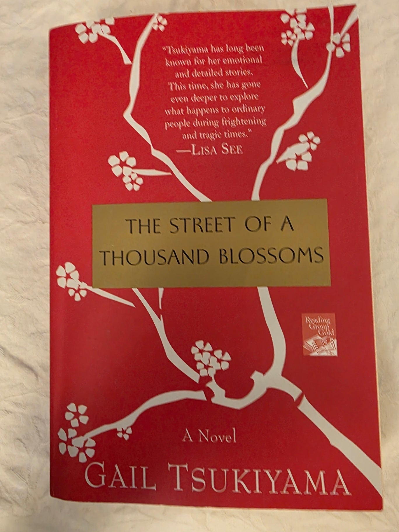 THE STREET OF A 1000 BLOSSOMS