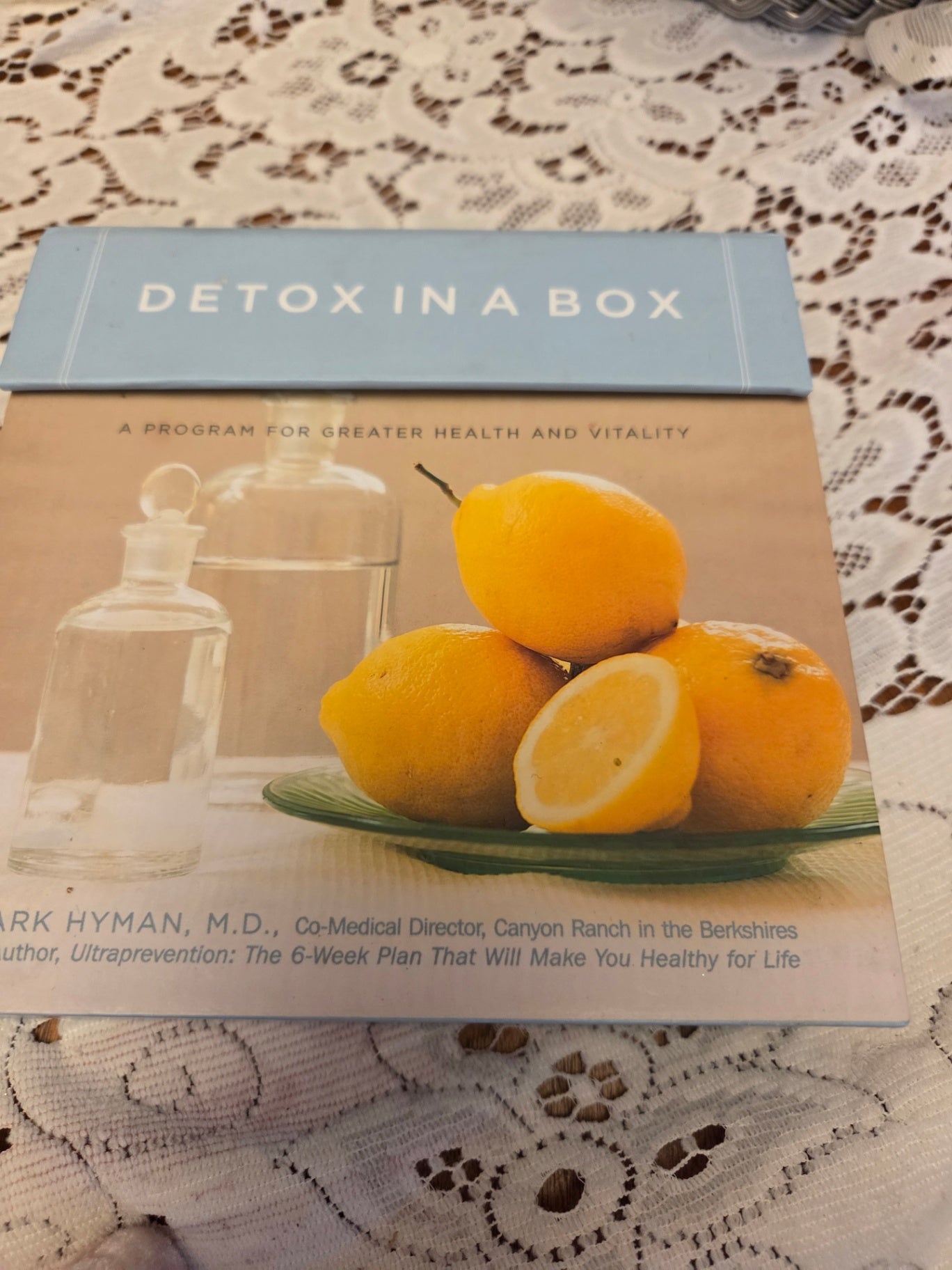 BooksDetox in a bix