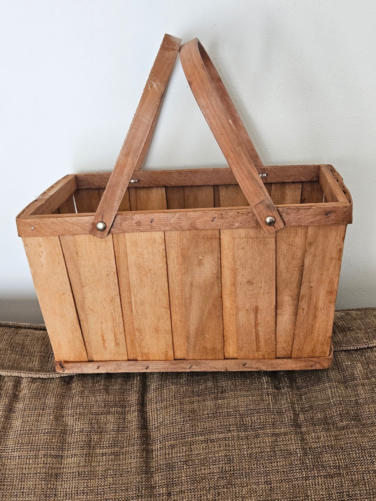 Large slat basket