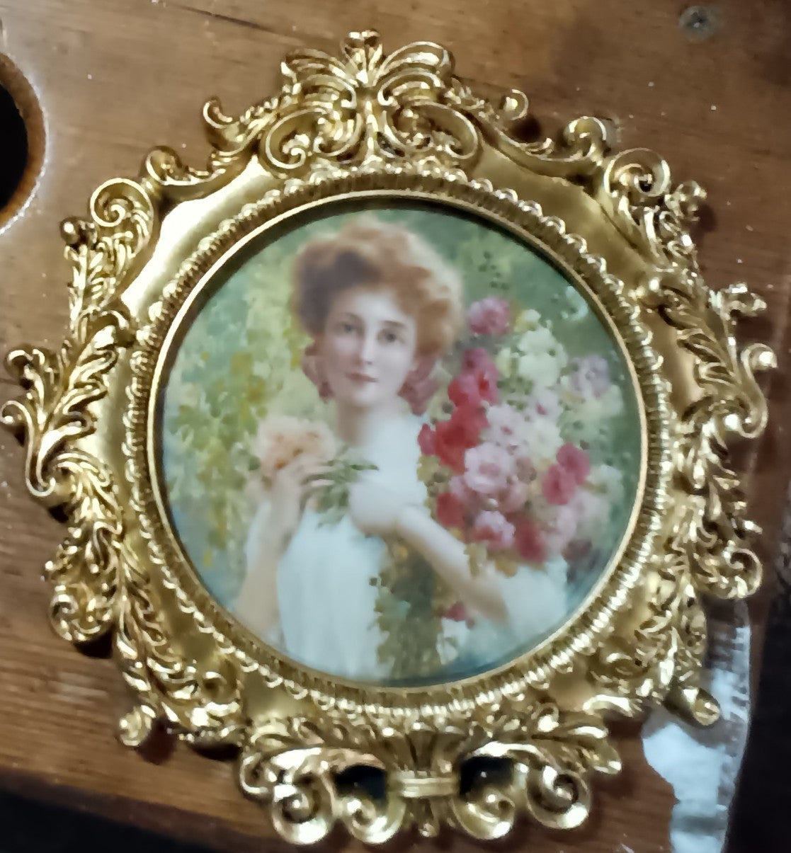 Small Gold Picture Frame