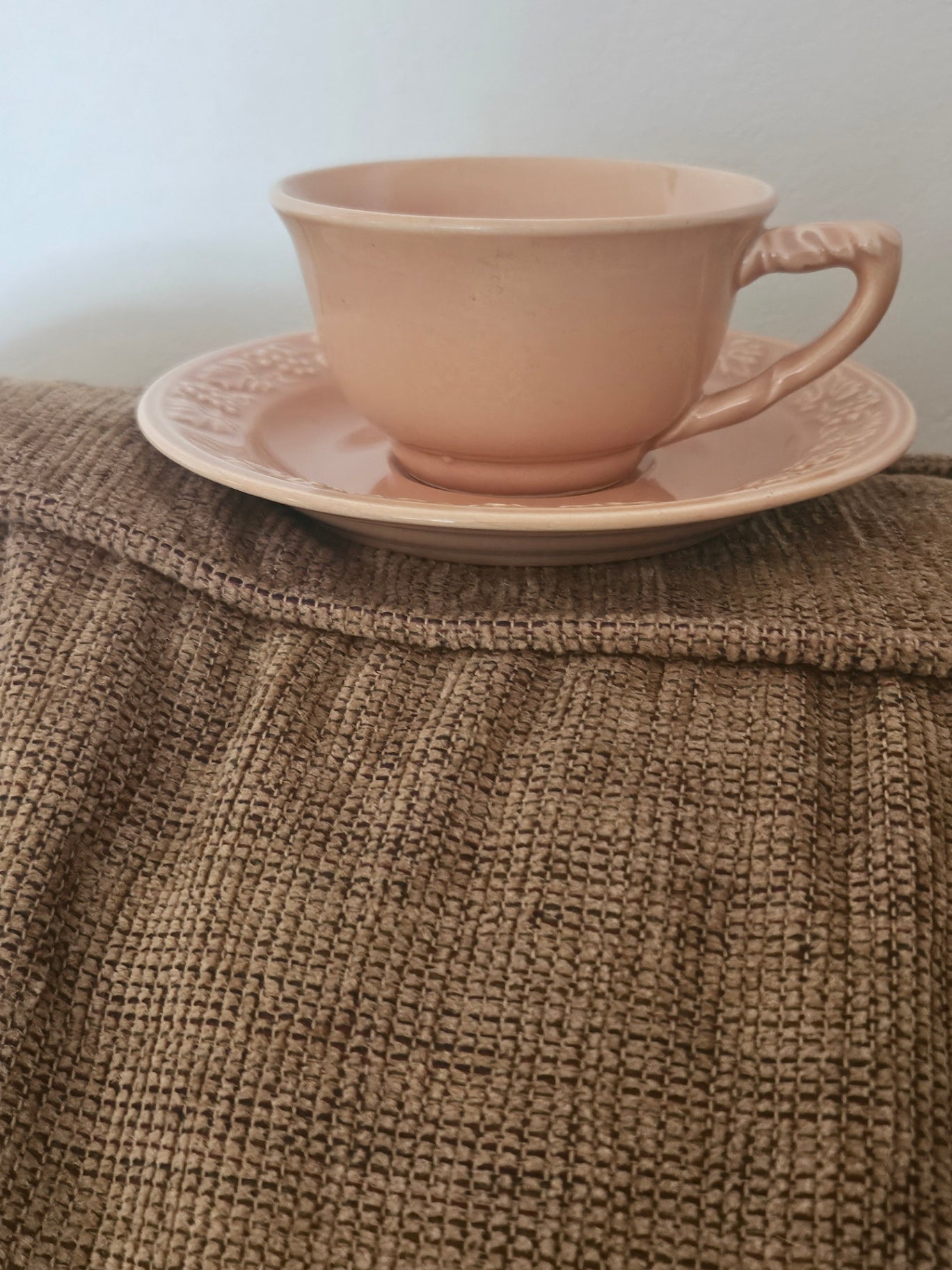 Vint peach color cup/saucer Santa Anita Ware Calif
