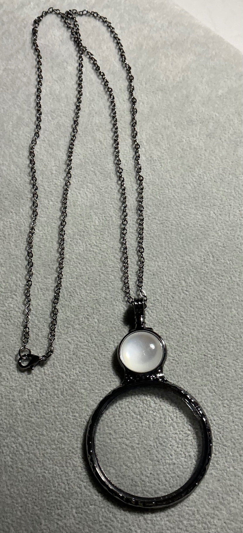 Magnifying Pendant